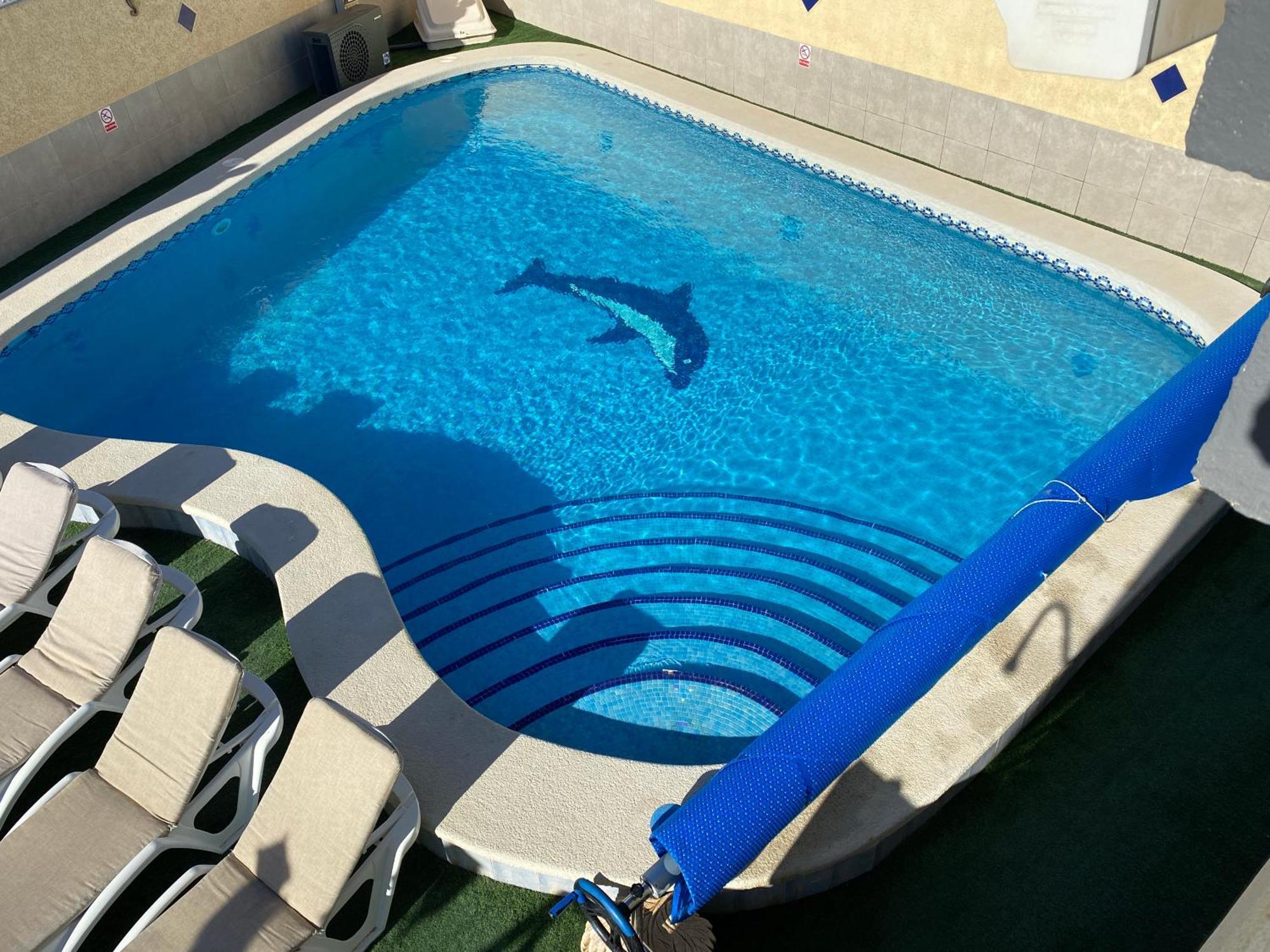 Ideal Location 3 Bed 3 Bath With Pool On Camposol Sect B Close To Amenities Villa *